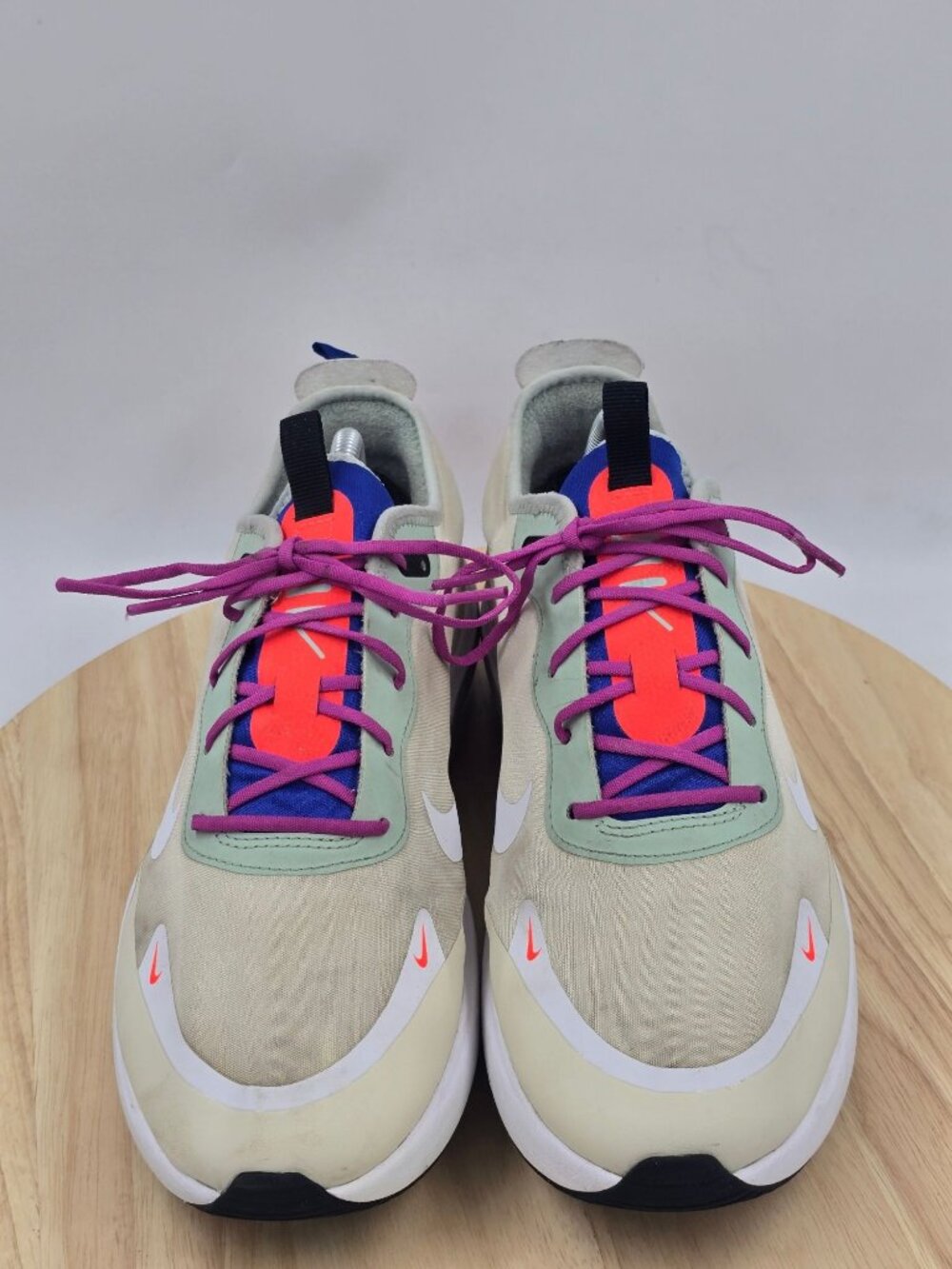Nike Air Max Dia Running Shoes Womens CI3898-200 Fossil/Hyper Crimson Sz 11 - Picture 3 of 8